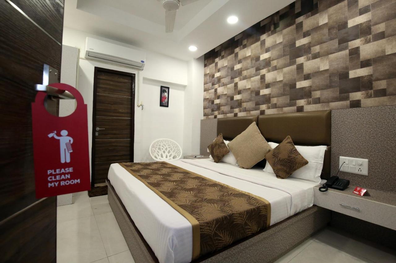 Oyo 9732 Amar Motel Nayagaon Exterior photo